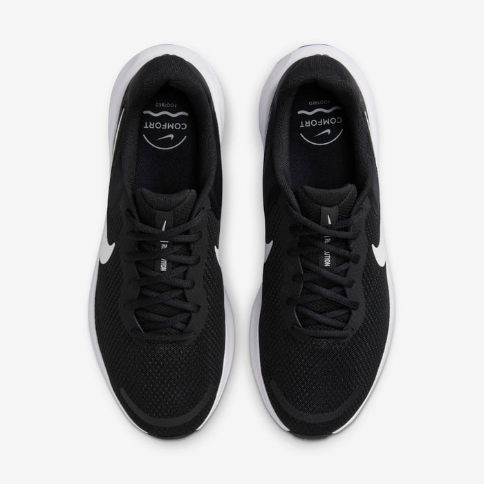 Nike Revolution 7
