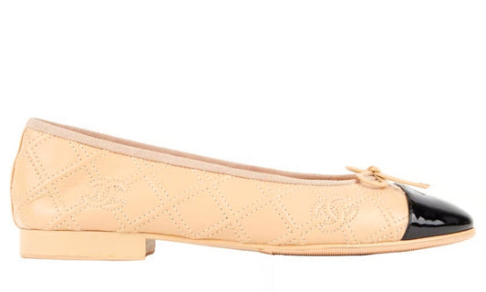 Chanel Leather ballet flats