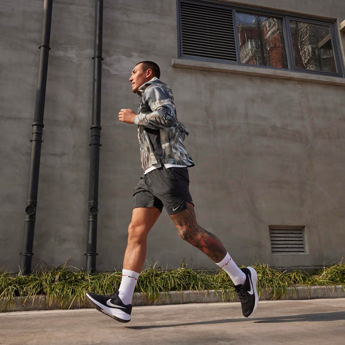 Nike Revolution 7